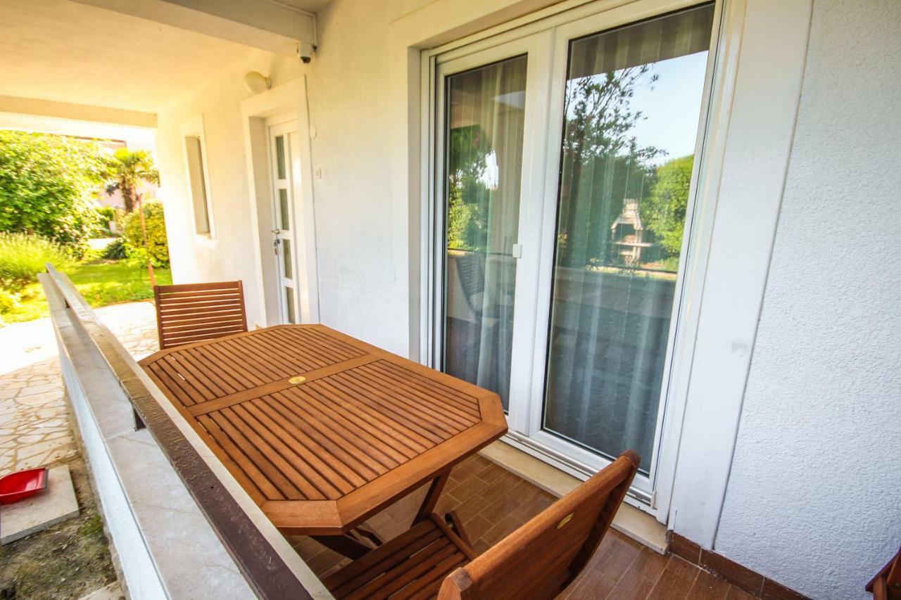 Cukon Holiday Home Медулин Екстериор снимка