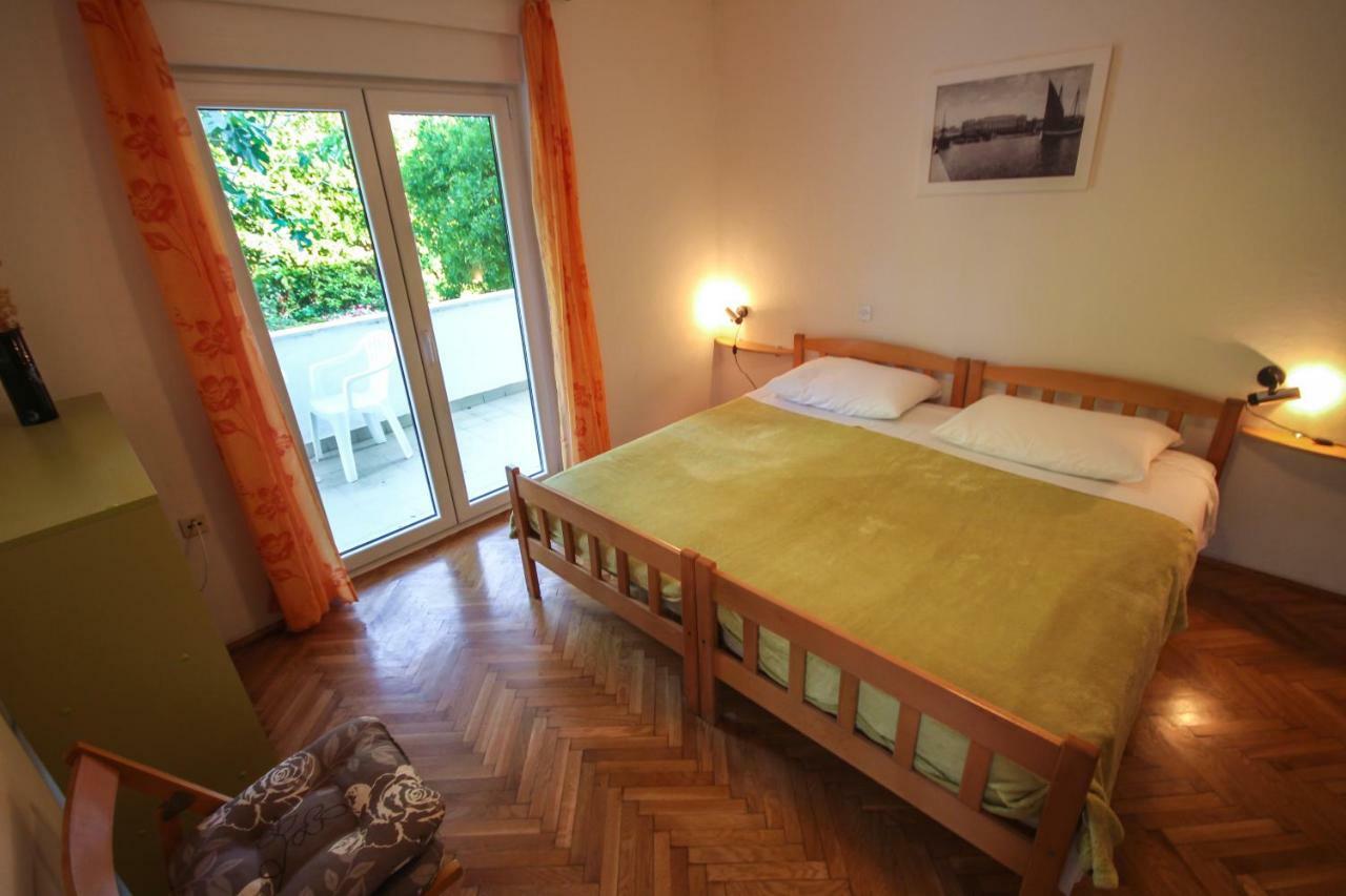 Cukon Holiday Home Медулин Екстериор снимка